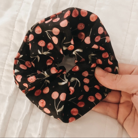 Accessories - Vintage Cherry Scrunchie